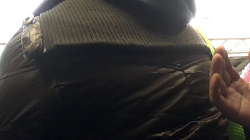 Preview 4 of My Mom Bf Wala Mooth - Tocando a jaqueta de nylon marrom da gordinha Pt 3