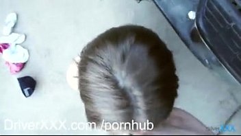 Preview 4 of Merry4fun Sperma In Der Muschi - Conductor se  folla a una culona bien rica