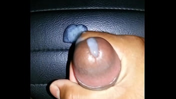 Preview 4 of Choke On My White Dick - Gozando gostoso e r&aacute_pido