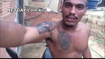 Preview 1 of French Pissing Couple - marcelo pauzao batendo uma na moto (inst @castromarcello)