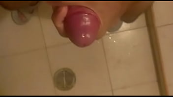 Preview 2 of Kimura Narumi - VID-20161031-WA0014[1]