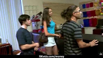 Preview 2 of Ngentot Sambil Cerita - Amateur lets the pussy talk 19