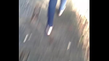 Preview 1 of Kamerun Xnxx - nice booty walking by in tight jean gostosa
