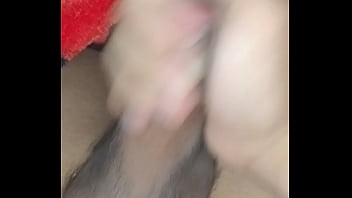 Preview 2 of Hit Mom Boy - Gozando gostoso para pessoas solo