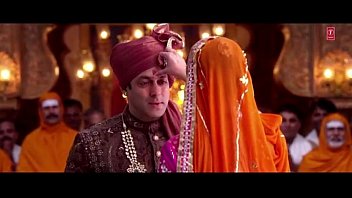 Preview 1 of Deflonation - &#039_PREM RATAN DHAN PAYO&#039_ Title Song (Full VIDEO)   Salman Khan,  Sonam Kapoor   T-Series - Yo