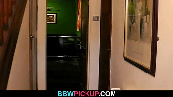 Preview 2 of Sarah Hyland Deethroats - Blonde plumper takes it from behind on pool table