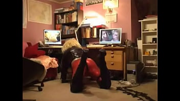 Preview 3 of Xxx Sex 60 70 - FetishMaskedSlutRoxinaGagged010908
