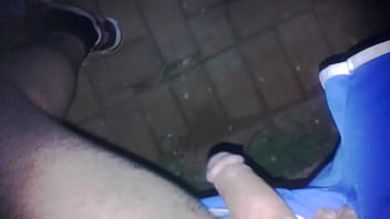 Preview 4 of Vxxx9 - sem cueca no park