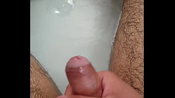 Preview 1 of Rindes - rub a quicky in bathroom