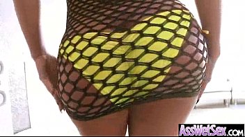 Preview 1 of Fellation Sado - (kiara mia) Big Oiled Butt Girl Enjoy Deep Anal Hard Sex Act mov-16