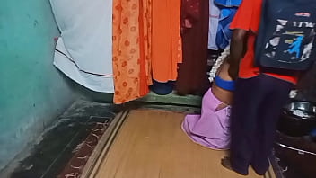 Preview 1 of Indian Mast Punjabi Bhabhi Sex - Indian boy sex with Desi aunty