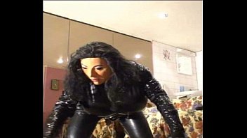 Preview 3 of Barozzon Xxx Sex Com - LadyBoyRoxinaInDungeon