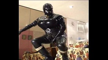 Preview 1 of Gunpoint Blowjob - ZipperMaskRubberFuXXX