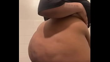 Preview 1 of Ok Xaxxy - titty drop