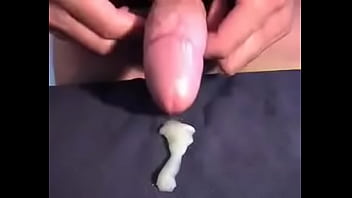 Preview 4 of Latina Small Ariana - Gozando na punheta - redesocialgay.org