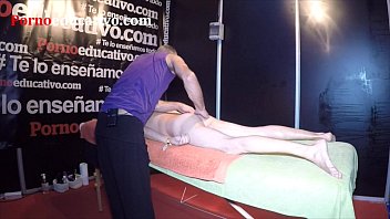 Preview 3 of 3hot Girls - Masaje er&oacute_tico de un hombre a otro hombre en p&uacute_blico