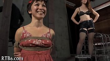 Preview 1 of Clips Habite - Beauty likes b. pleasuring