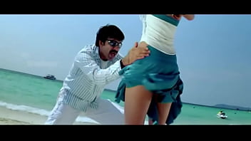 Preview 2 of Hemu Sex - Upskirt ileana dcruz Hot HD