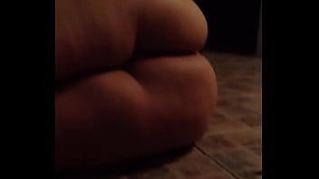 Preview 2 of Best Xxxxxxxcx - Acostada grab&aacute_ndole el culote