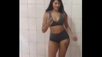 Preview 1 of Dog Ladies Poran - Desafio - Mary Morena Tequileira - Aquecimento das Tequileiras - Top e Shortinho