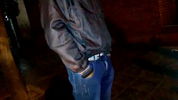 Preview 1 of Banjk Sex - mamando en la calle