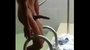 Preview 2 of Cum On Reeboks - Pauzudo na piscina