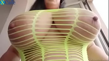 Preview 1 of Best Cheap Taboo - Safada peituda dando o cuz&atilde_o