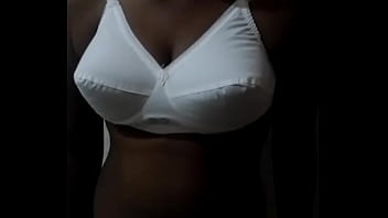 Preview 1 of Rabwa Sex Club - VID-20161022-WA0009