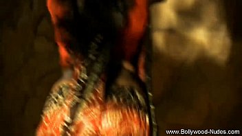 Preview 3 of Slave Garbage - Exotic Arabian MILF Dancer
