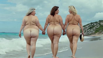Preview 2 of Women Vs Womrn Sex - Mature with a big ass