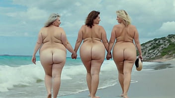 Preview 1 of Women Vs Womrn Sex - Mature with a big ass