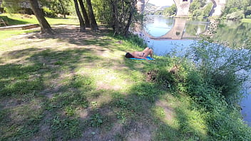 Preview 1 of Hende Xxxx Brdeohd - The Stranger was taken by Surprise! Massaged a Milf&#039_s Hairy Pussy on the Public Beach