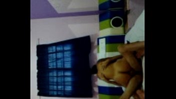 Preview 2 of 2 Machine Hot Sex - VID-20161022-WA0001[1]