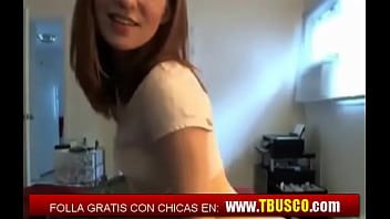 Preview 2 of Sivinger Zenci Tube - Tbusco: Estudiante espa&ntilde_ola zorreando en la webcam