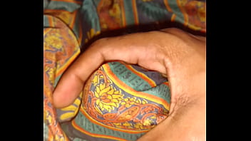 Preview 3 of Sex Ratu - Mastrubating with babhis satin saree