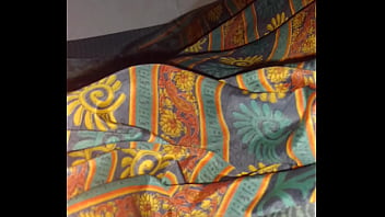 Preview 1 of Sex Ratu - Mastrubating with babhis satin saree