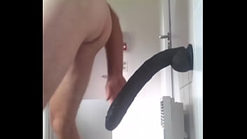Preview 1 of Young Slut Cum Sucking - fucking huge dildo very deep
