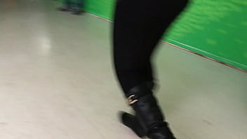 Preview 4 of Shemale Anime 3d Shemale Anime - Bota e legging da novinha