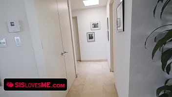Preview 1 of First Time Porno Video Sexy - Bailey Brooke slurps her stepbros thick cock