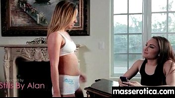 Preview 1 of Dc Big Sex Girl - Young innocent lesbian has her tight little flower penetrated 4