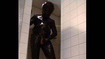 Preview 4 of Saudi Arab Xxx Videofrre - Roxina2002HornyRubberBootParade300102XXXL.MPG