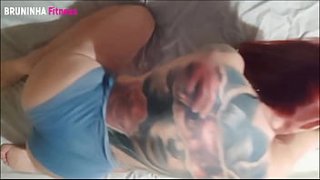 Preview 3 of Lynn Yang - Rabuda tatuada provoca toda empinada na cama e siririca pra gozar gostoso - COMPLETO NO RED