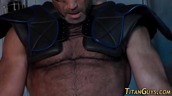 Preview 1 of Yeatake Mw Picap - Buff hung bear fucks jock