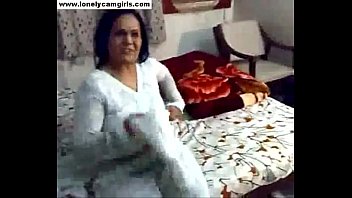 Preview 1 of Family Stock Sexy - Pakistani wife strips and plays r. Free Masturbation Po