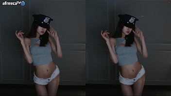 Preview 3 of Xnxx Kori Budak Budak - Punish Sex Tape Between Lesbians Girls (holly&amp_noelle) vid-17