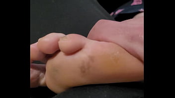 Preview 2 of Smother Knockout - After a foot massage,  my stepsister wanted to take my dick to her mouth,  She love my Dick,  cum in her mouth