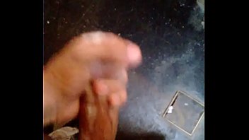 Preview 4 of Making Kids - Pajaa en el ba&ntilde_o mirando xvideos
