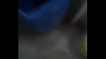 Preview 1 of Hd Bb - masturbando una gran polla
