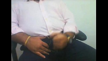 Preview 4 of Guam Pornt Ape - LINDO COROA BATENDO PUNHETA E GOZANDO