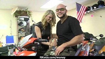 Preview 2 of Magna Rayan - Sexy teen nails her butt on hard dick for cash 14